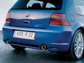 volkswagen-golf-r32-015-1280-1152-1024.jpg