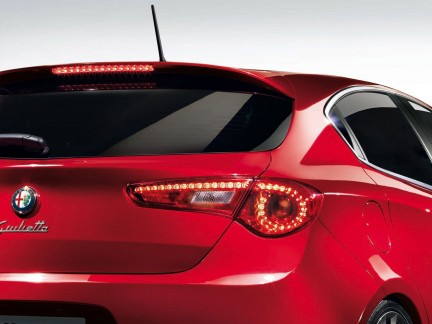 Alfa_Romeo_Giulietta_2 Alfa_Romeo_Giulietta_2